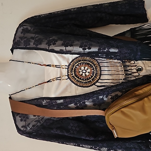 Native American Hand Crafted Beaded Necklace - Picture 2 of 5